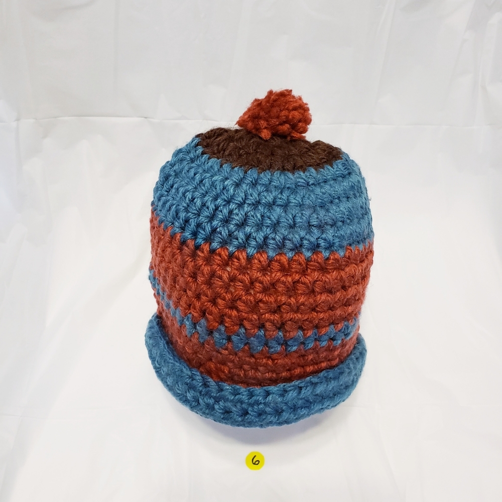 Crocheted hat: #6 - Picture 4 of 5